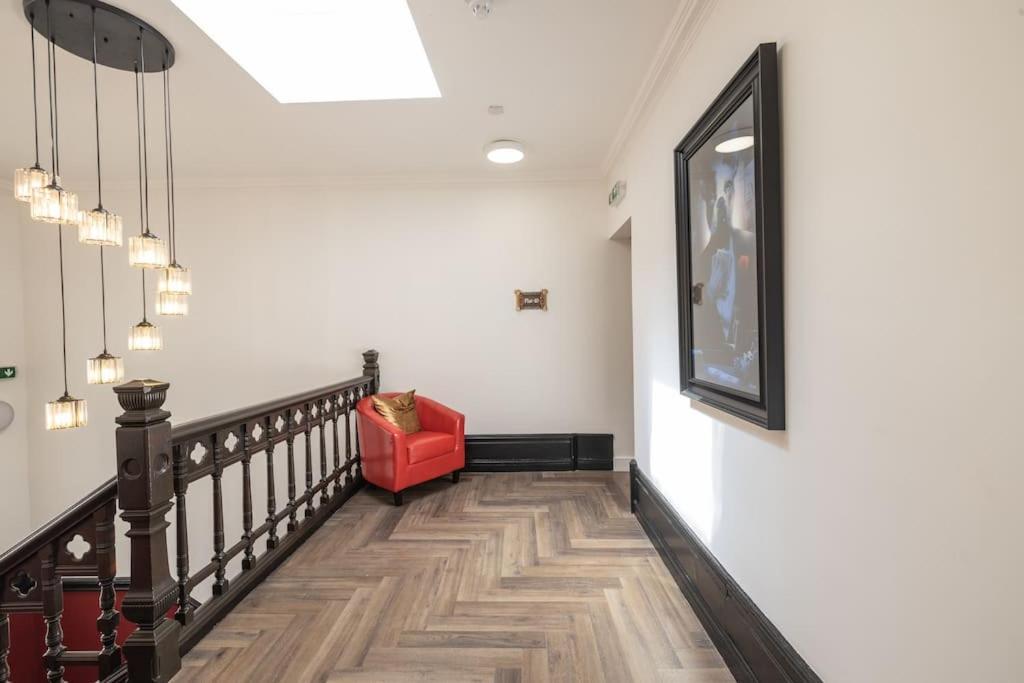 The Pocklington - The Magistrates Apartment *